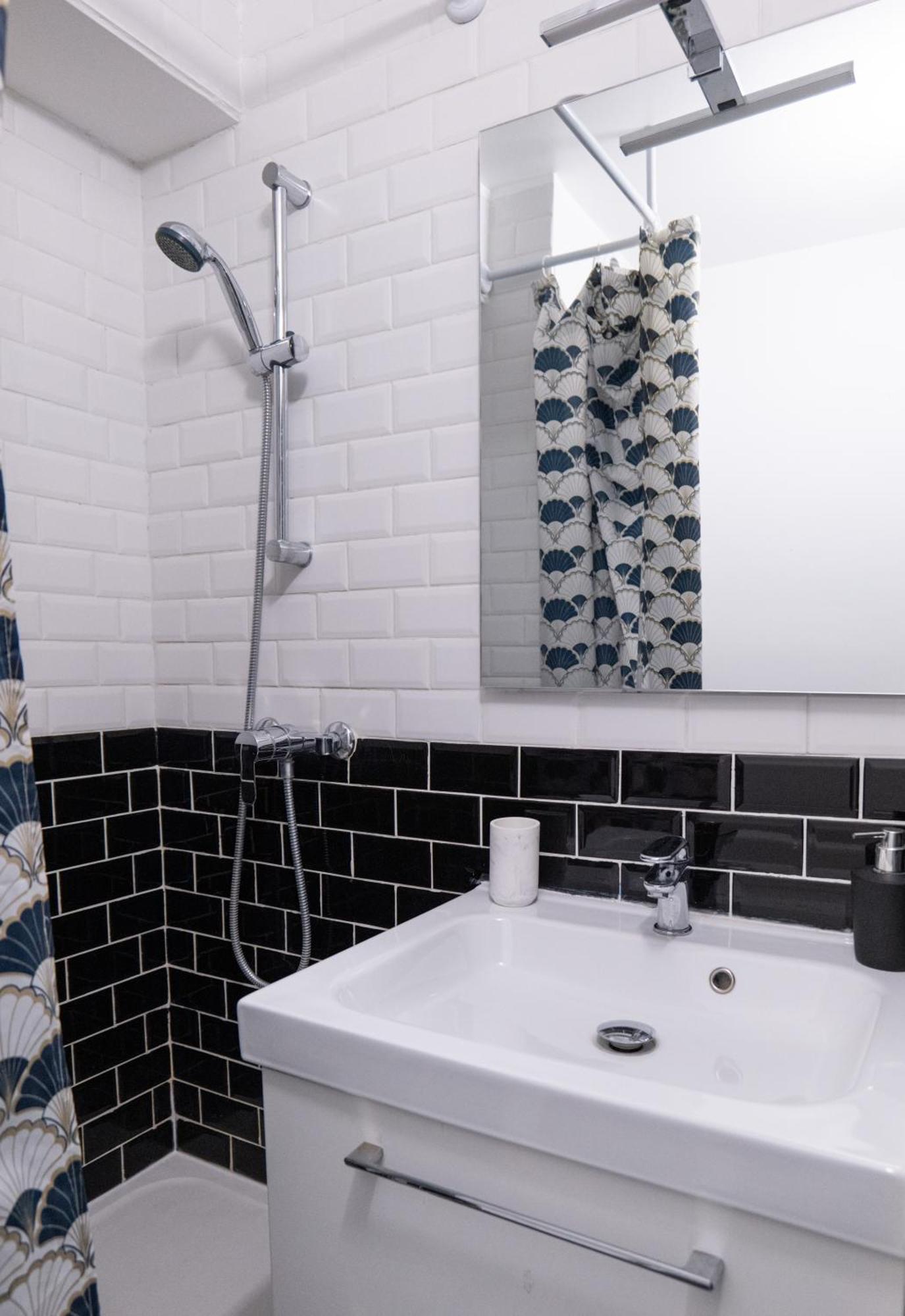 Fabulous Appartement - Disneyland & Paris Bussy-Saint-Georges Exteriör bild